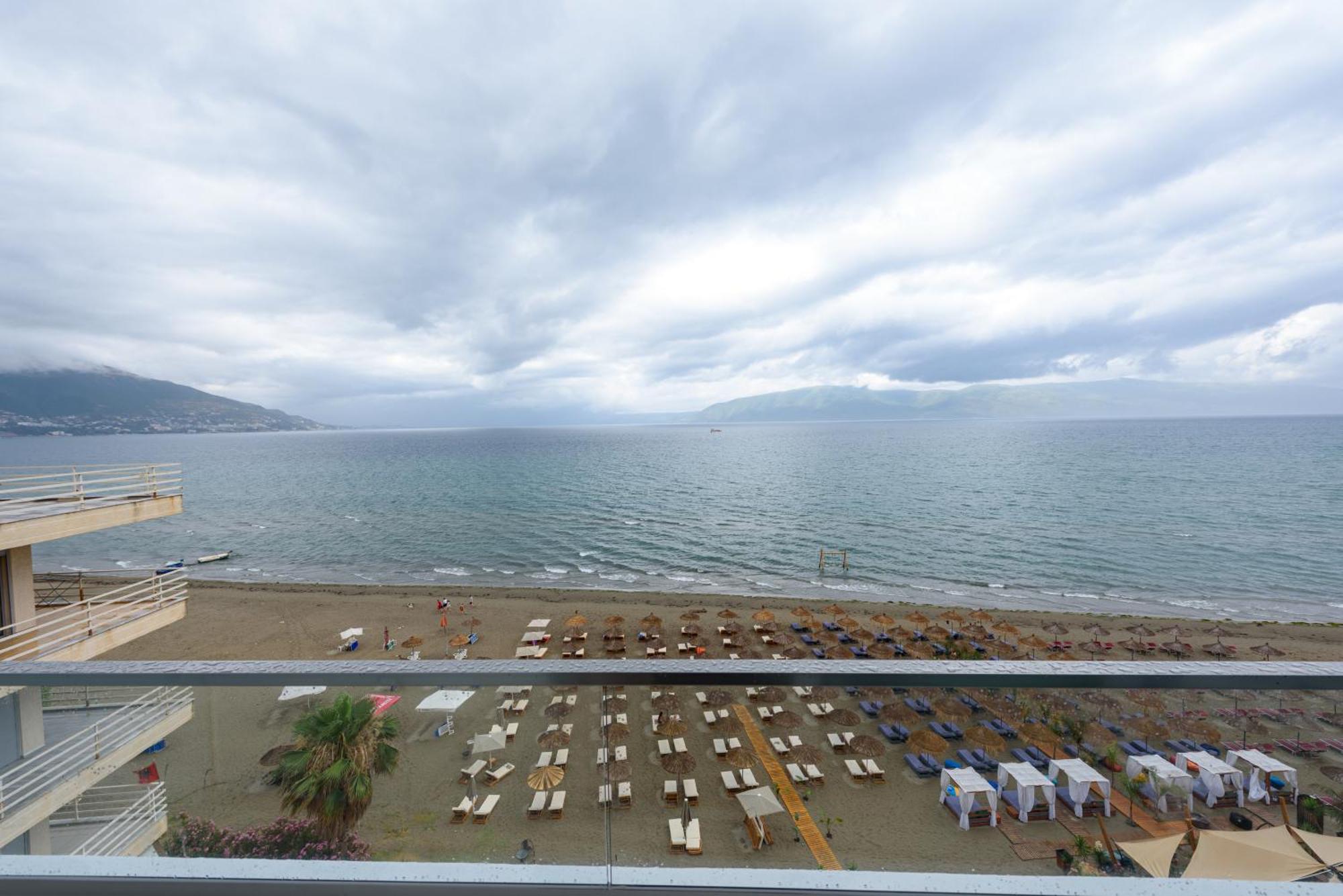 Sea & Sand Vlore Exterior photo