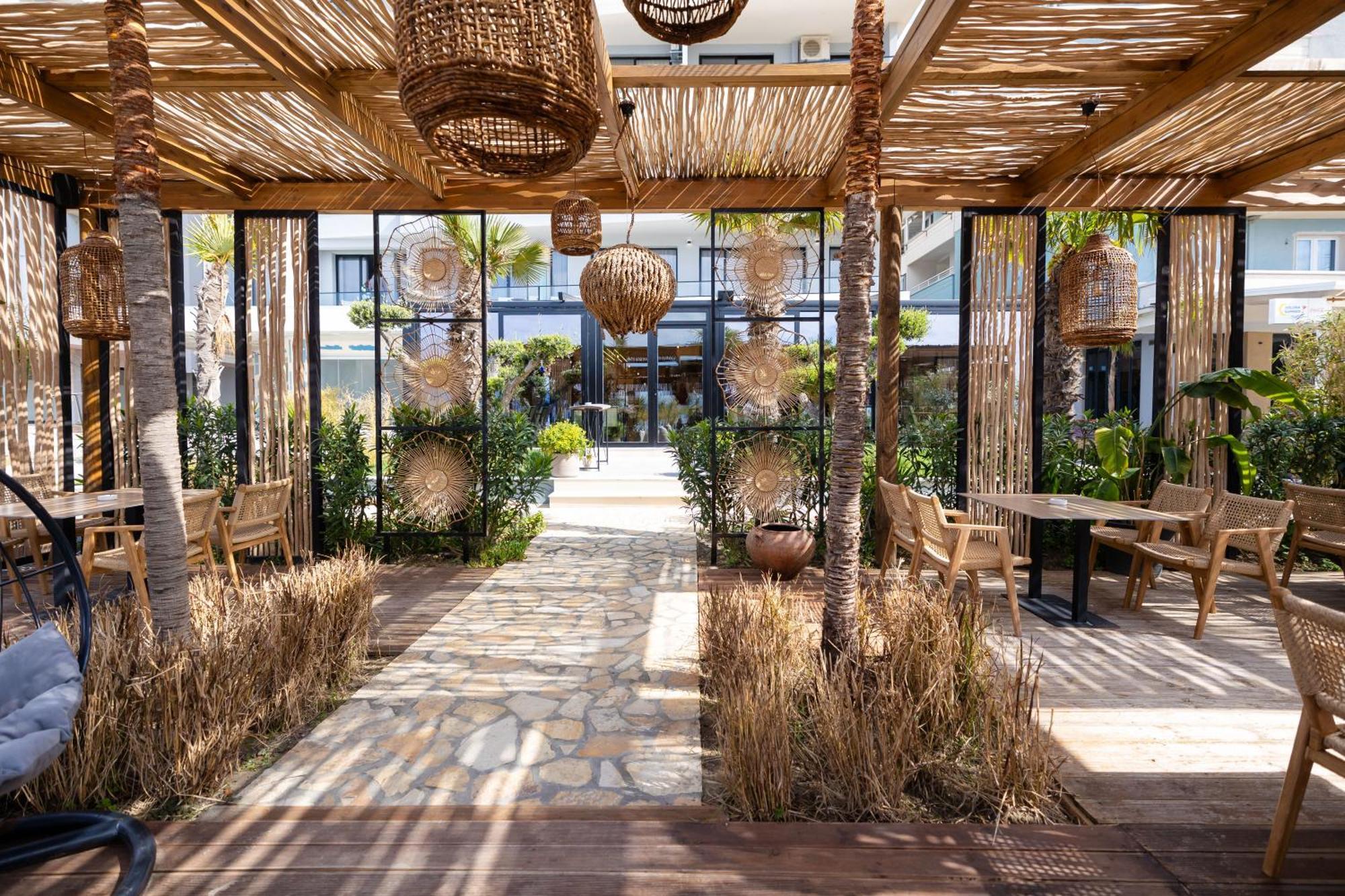 Sea & Sand Vlore Exterior photo